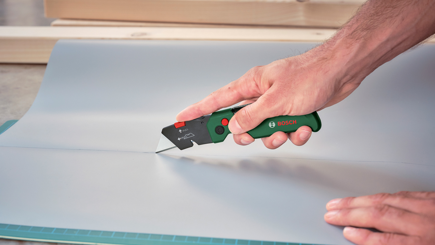 MATTKNIV BOSCH PÅ UPPHÄNGNINGSKORT