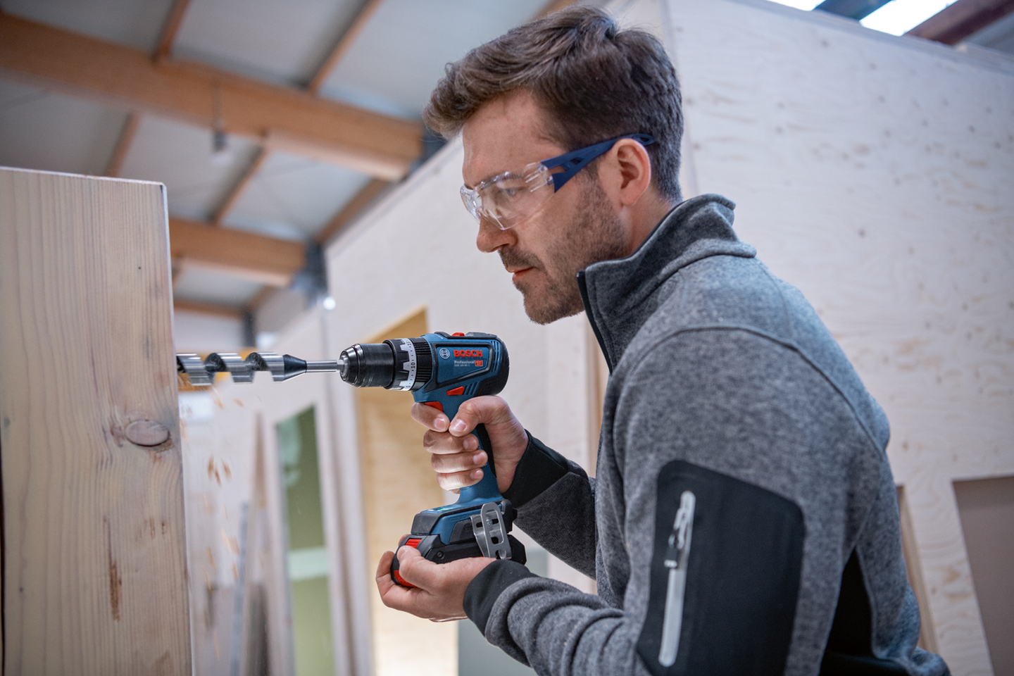 SLAGBORRMASKIN BOSCH GSB 18V-90C SOLO L-BOXX