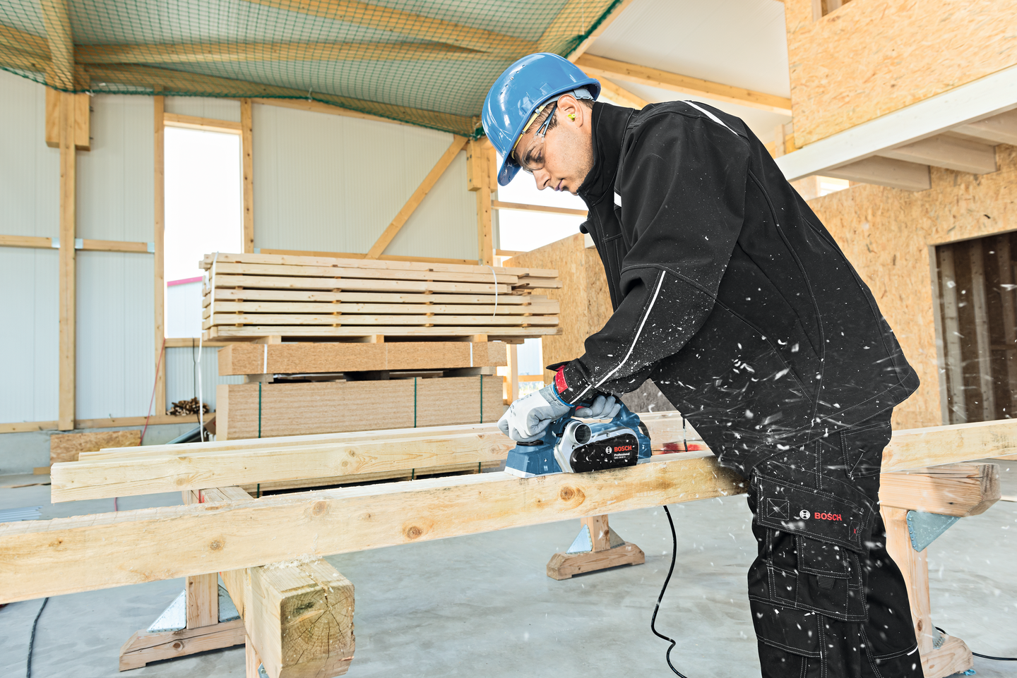 ELHYVEL BOSCH GHO 26-82 D IV