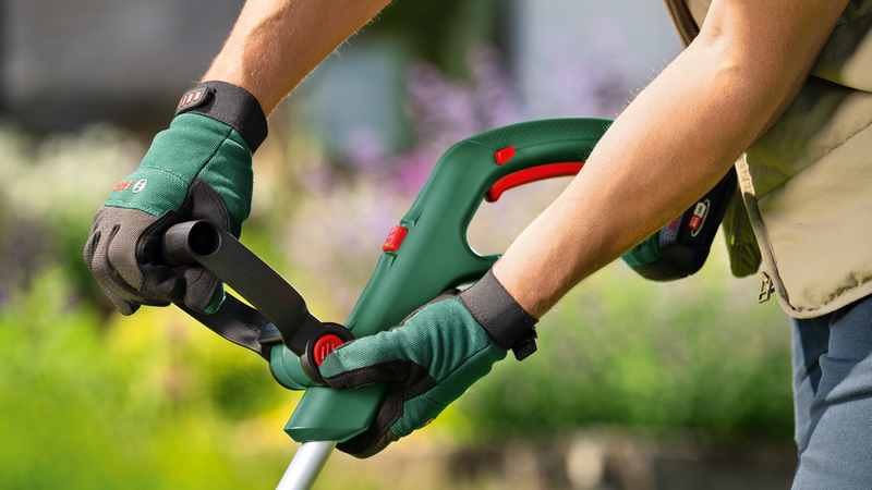 Akkuruohotrimmeri Bosch UniversalGrassCut 18V-23-450 Solo + lisäsiima