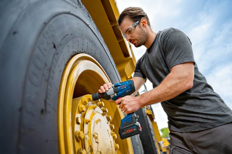 Akkuiskumutterinväännin Bosch GDS 18V-1600 HC Solo