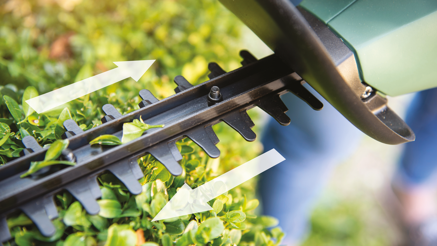 HÄCKSAX BOSCH EASYHEDGECUT 18V 2,0AH AL1810CV