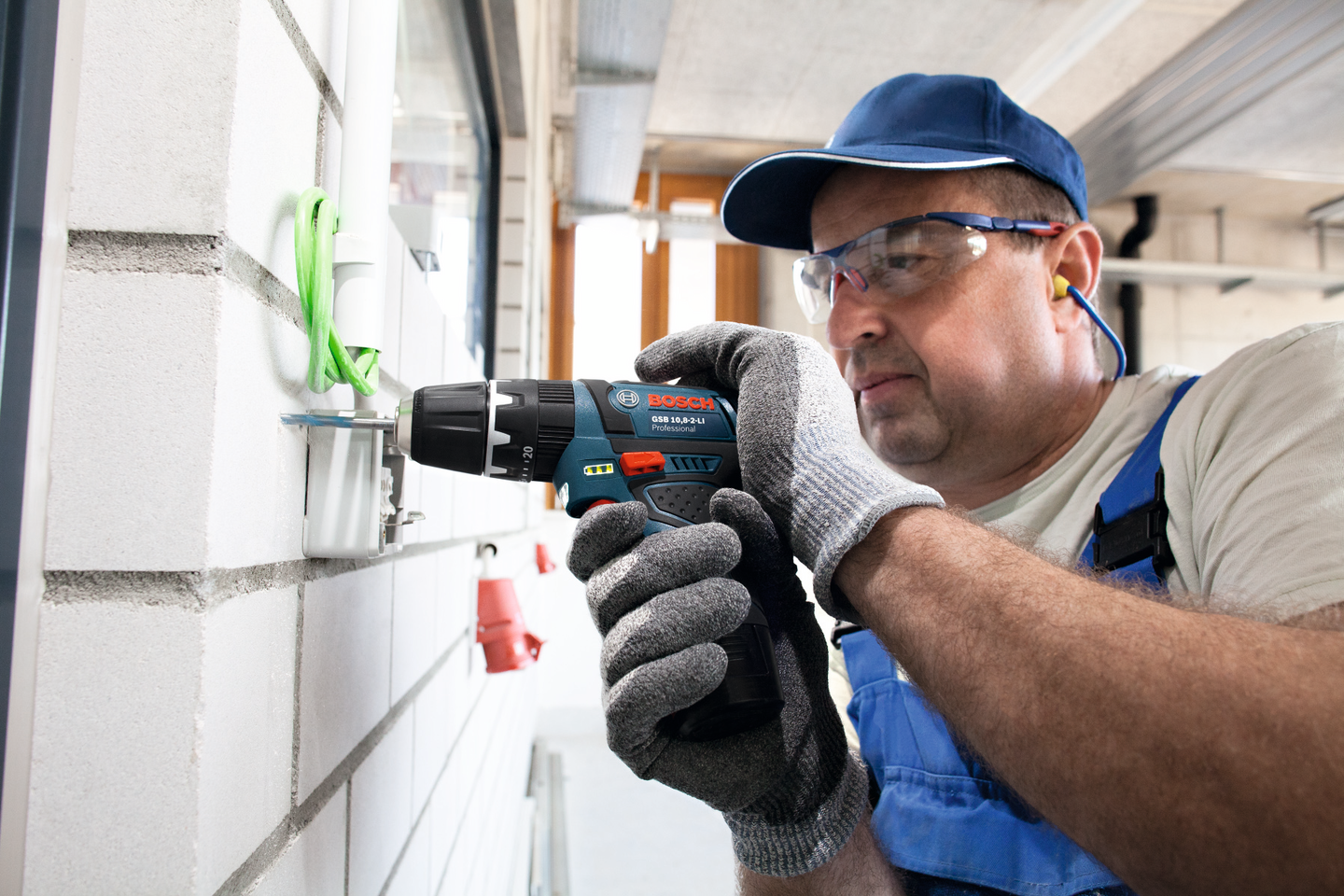 Akkuiskuporakone Bosch GSB 12V-15 Solo L-Boxx