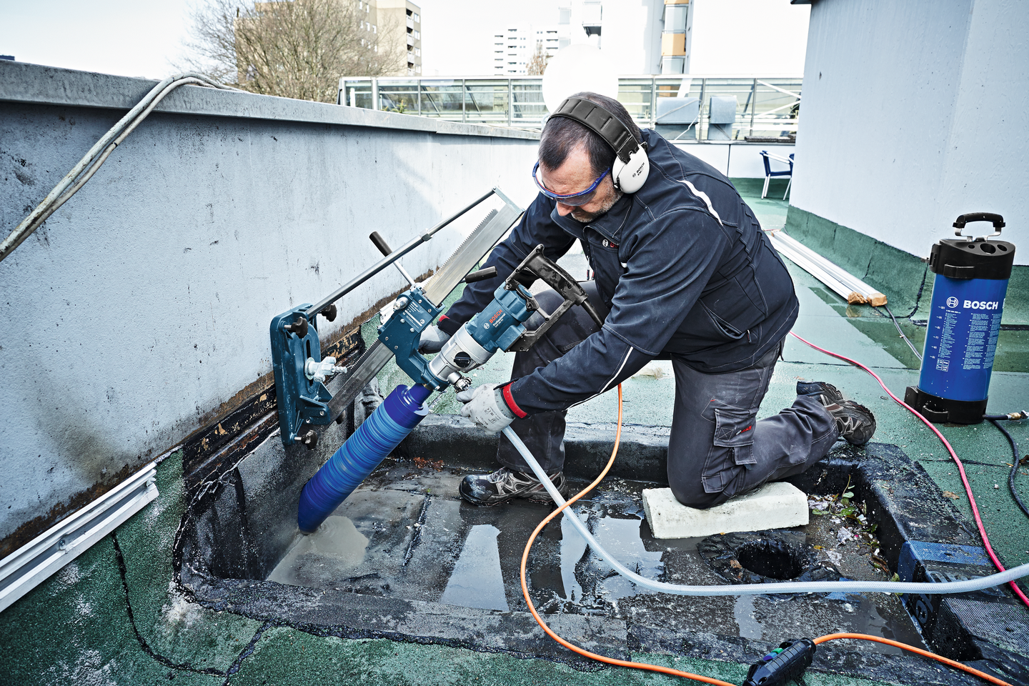 Timanttiporakone Bosch GDB 180 WE