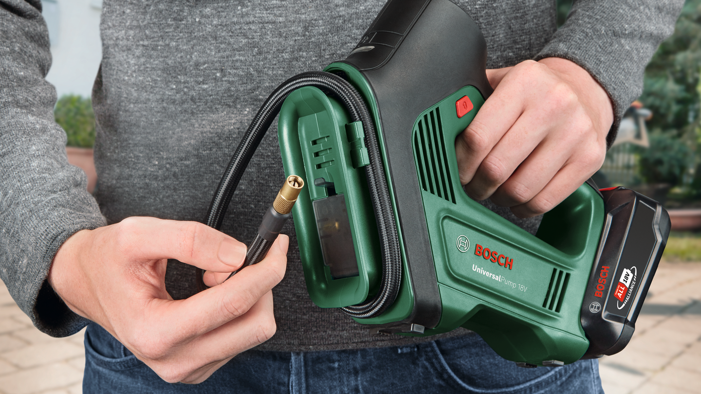 Akkupaineilmapumppu Bosch UniversalPump 18V Solo