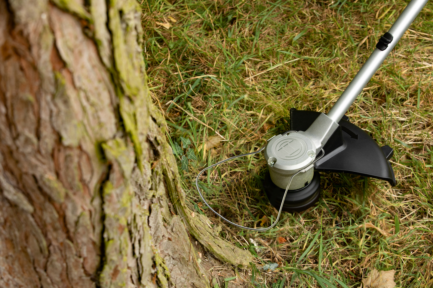 Akkutrimmeri Bosch Advanced BrushCut 36V-23-750 Solo