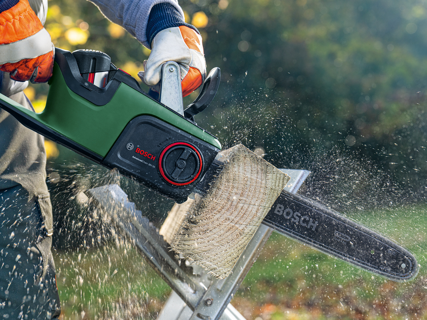 Akkuketjusaha Bosch AdvancedChain 36V-35-30 1x2,0Ah