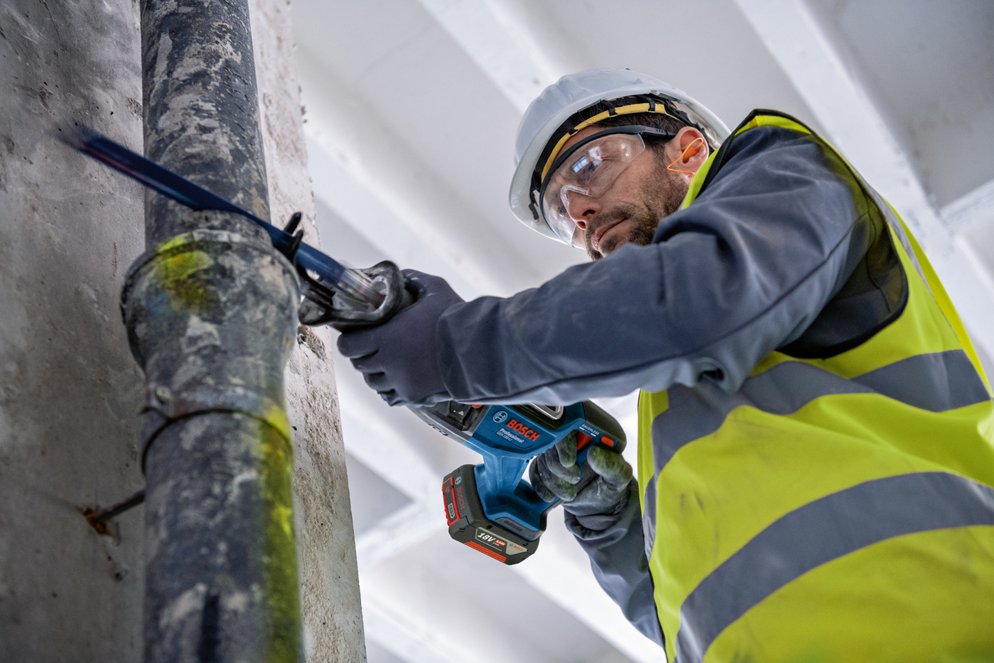 TIGERSÅG BOSCH GSA 18V-28 SOLO L-BOXX