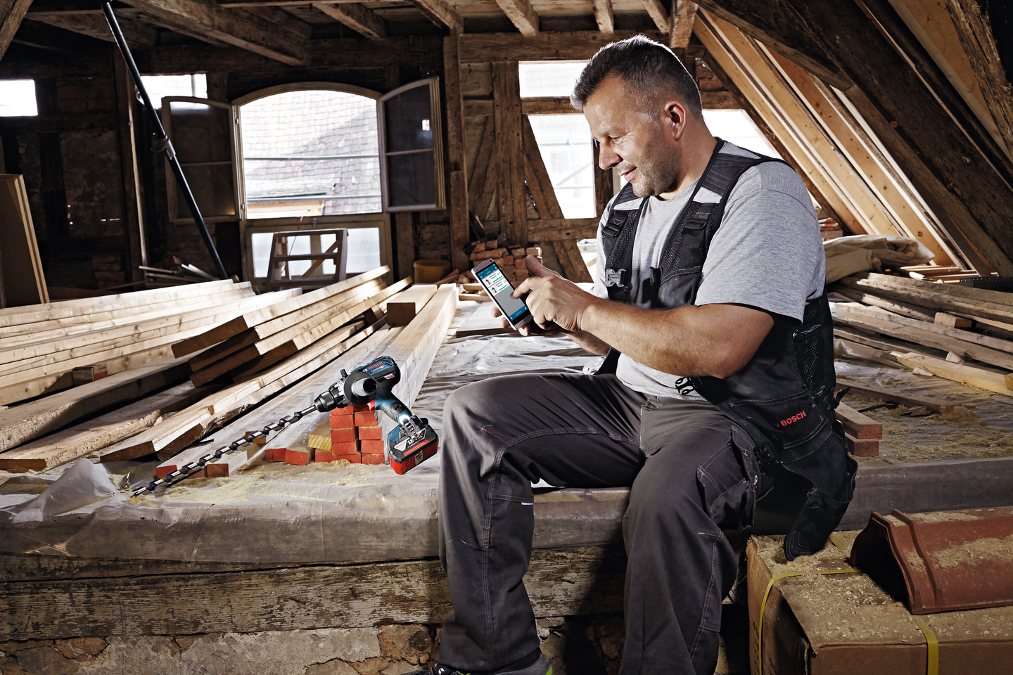 SKRUVDRAGARE BOSCH GSR 18V-110C 2X4AH PC L-BOXX