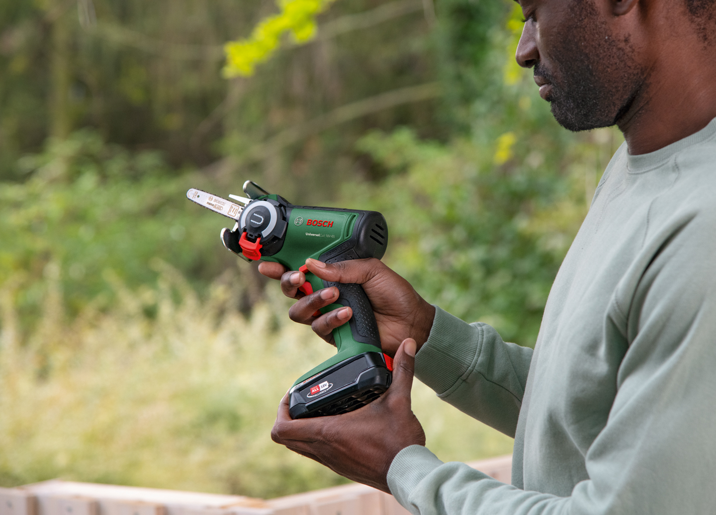 Akkumonitoimisaha Bosch UniversalCut 18V-65 Solo