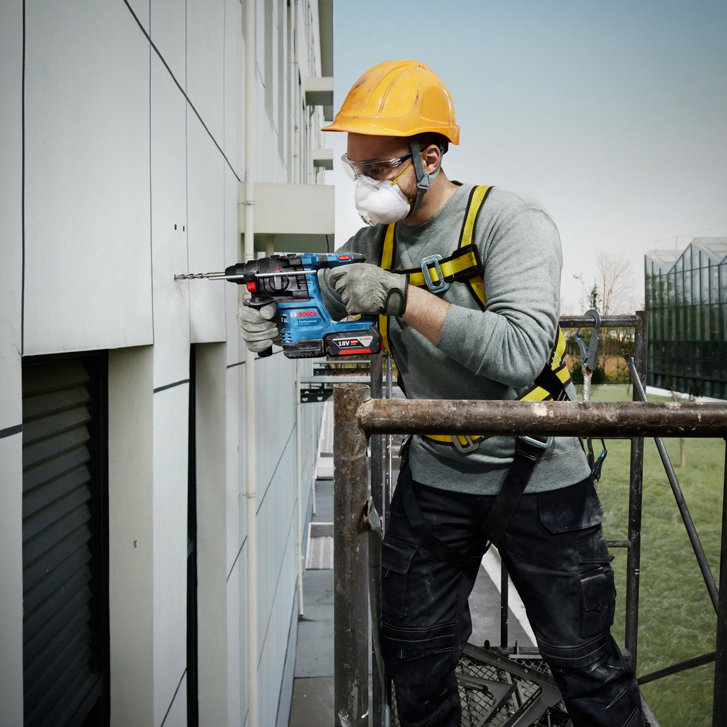 Akkuporavasara Bosch GBH 18V-22 2x4,0Ah GAL 18V-40 L-Boxx