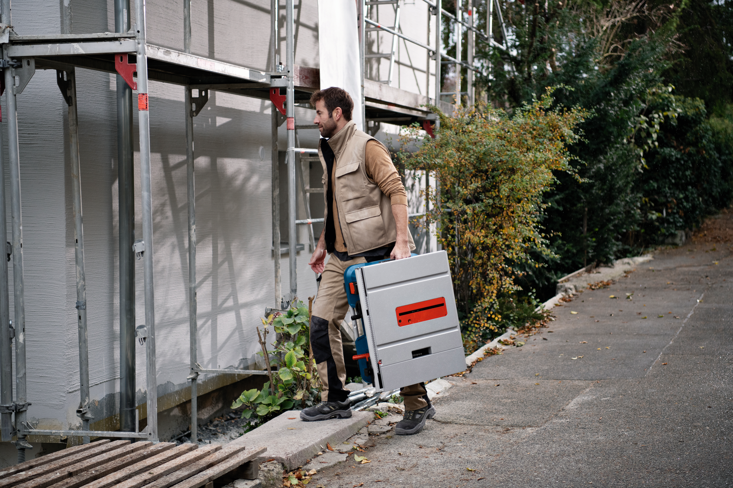 BORDCIRKELSÅG BOSCH GTS 18V-216 SOLO GTA 560