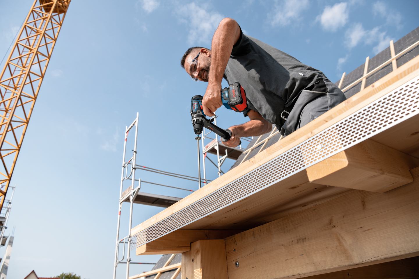 SLAGBORRMASKIN BOSCH GSB 18V-150 C SOLO L-BOXX