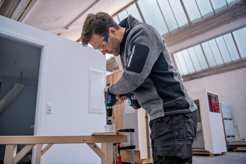 Akkuiskuporakone Bosch GSB 18V-90 C 2x4,0Ah L-Boxx