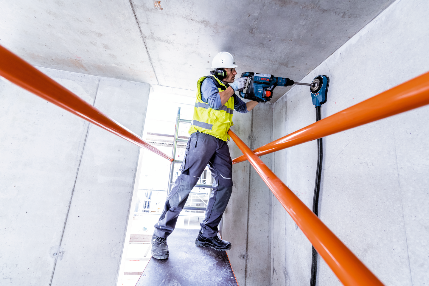 BORRHAMMARE BOSCH GBH C SOLOCASE 18V