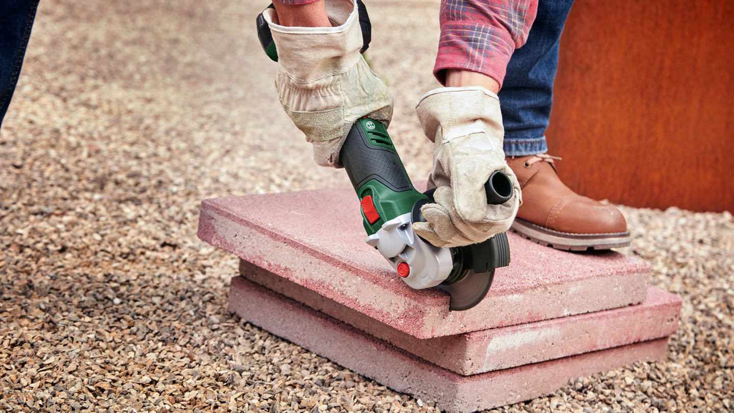 Akkukulmahiomakone Bosch UniversalGrind 18V-75 4Ah