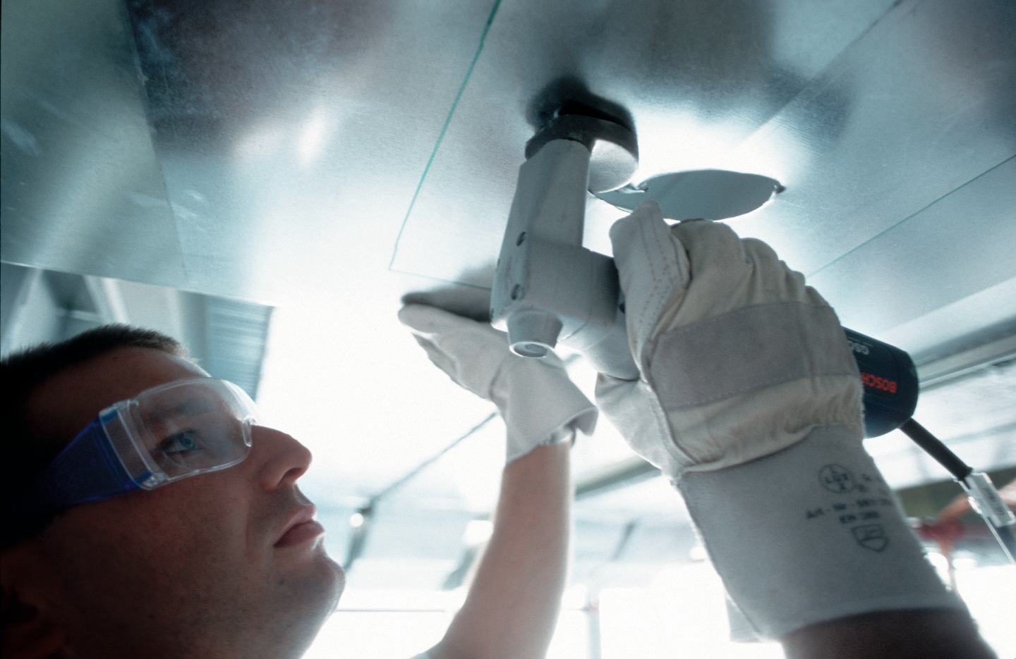 Peltileikkuri Bosch GSC 2,8