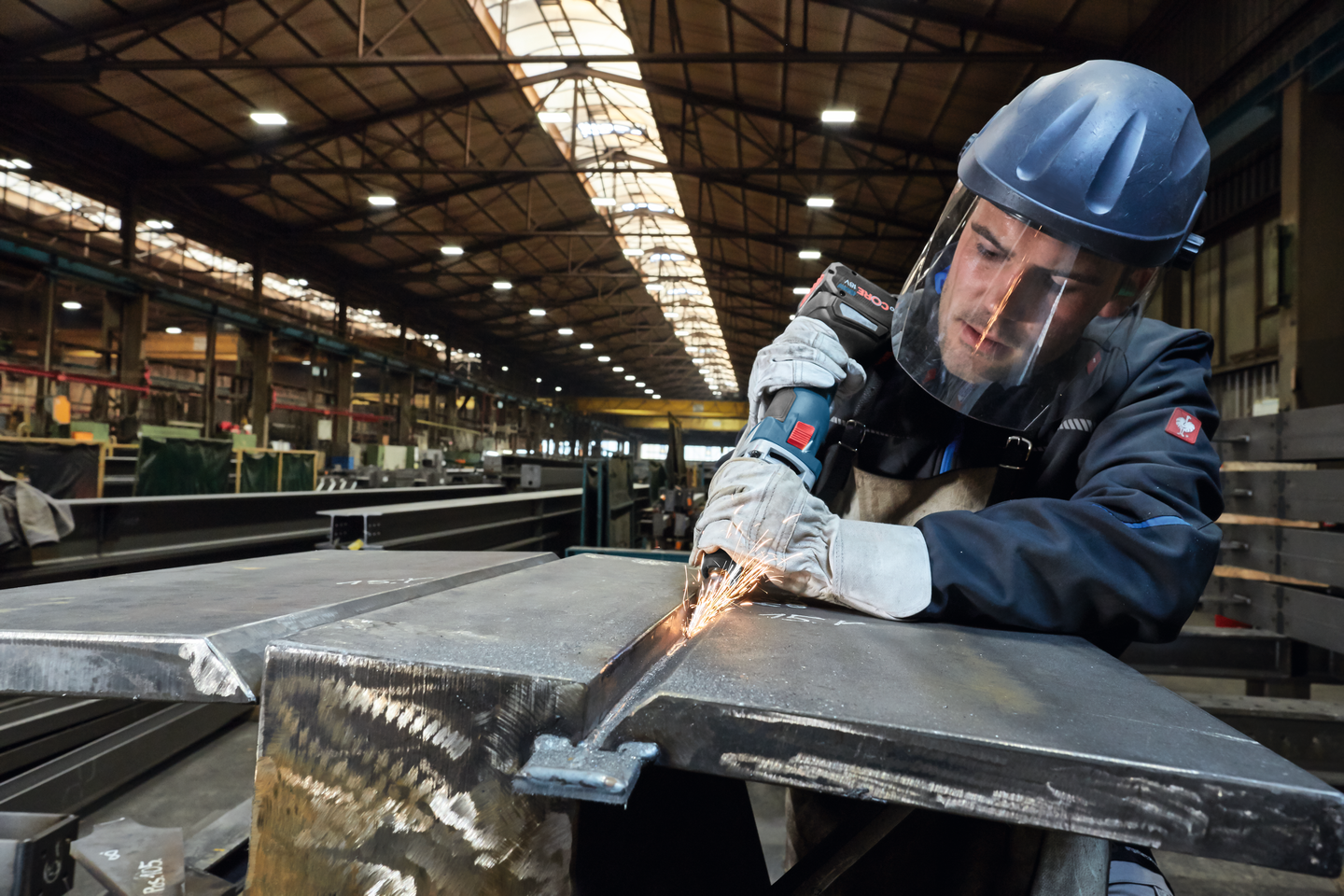 SLIPMASKIN BOSCH RAK GGS LC SOLO L-BOXX 18V-23