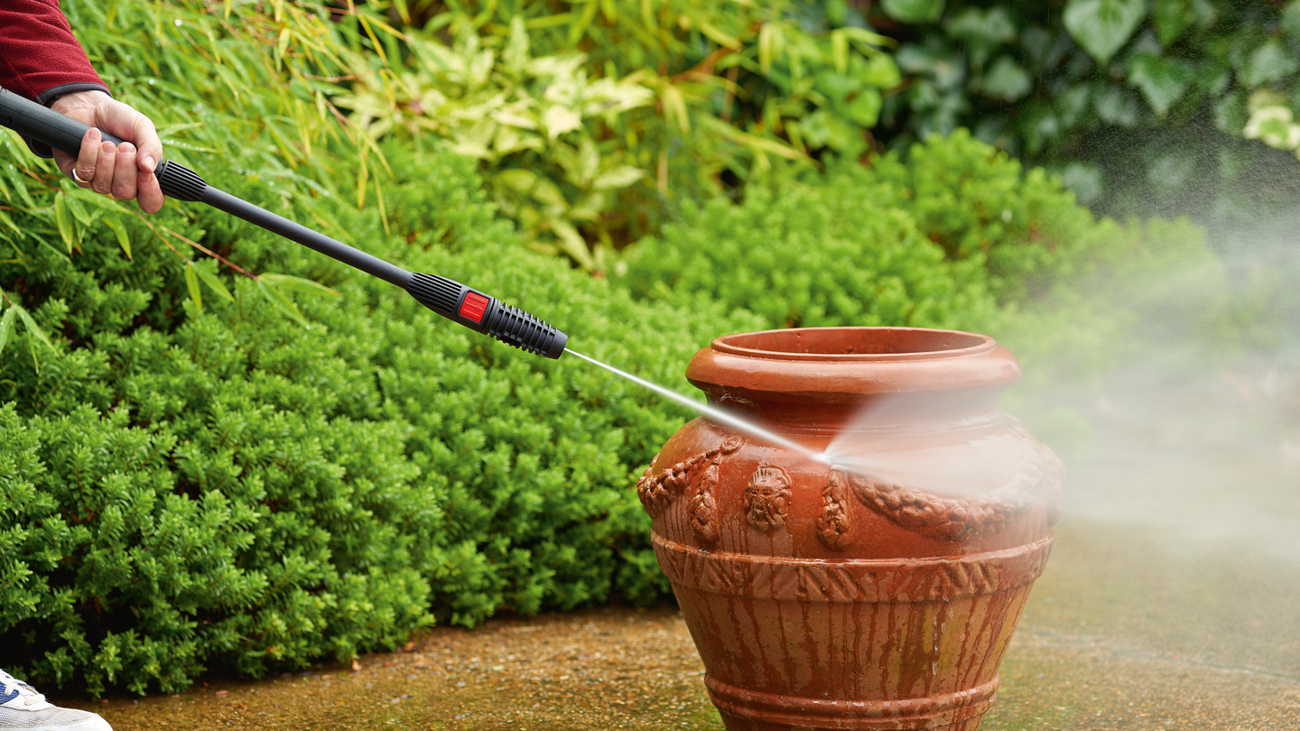 Säädettävä viuhkasuutin Bosch Aquatak