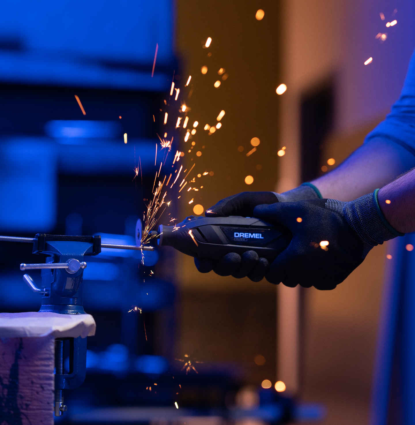 Monitoimityökalu Dremel 8260-5