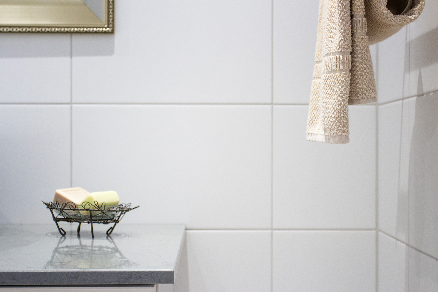 KAKEL FOKUS PRO VIT MATT 25X40 10ST/M² 15ST/KRT HEL 1,5M²/FP