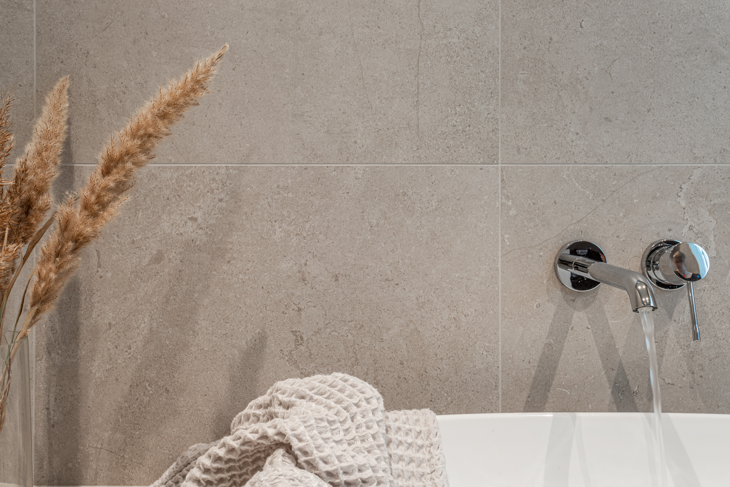 KLINKER N/A HEMSE GRÅ SÅGAD 60X60, HELKRT 1,42m2/pkt 4st/krt