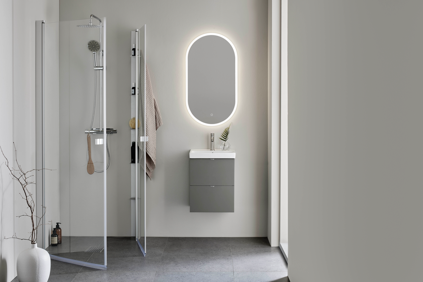 KOMMOD HAFA NEAT LÅDOR VARMGRÅ 420