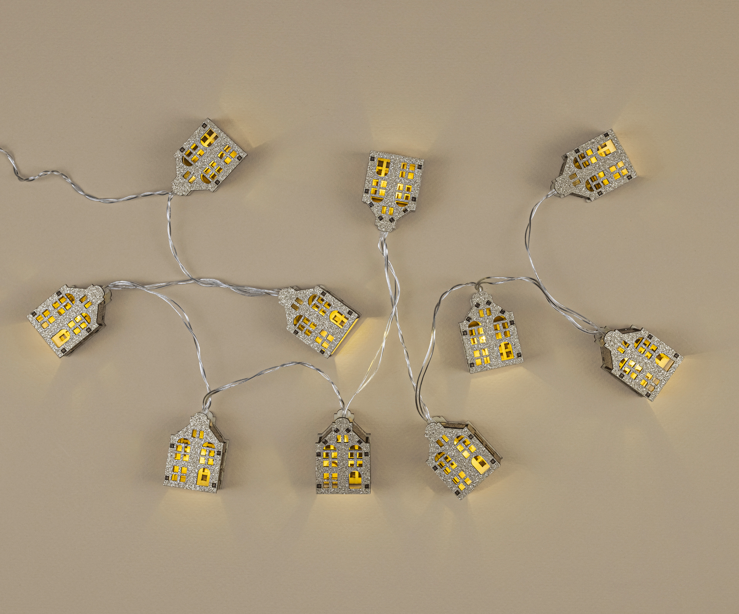 Led-valosarja Airam Huvila 1,8 m