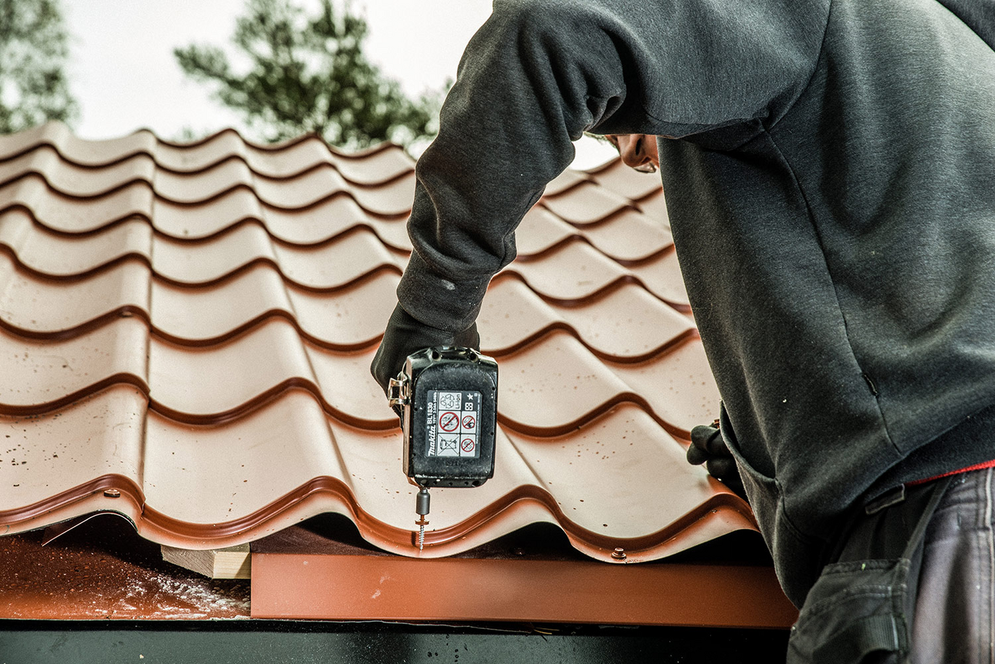 FARMARSKRUV ESSVE DECOR BORRSPETS VI RAL9010 TX25 FZB 4,8X35 250