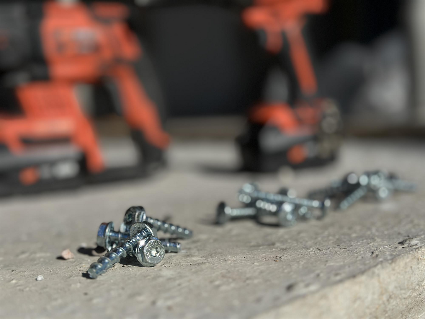 Betoniruuvi SPIT TAPCON 5 XTREM HFL 6x40/5 HEX Zn SW13+T30 100kpl