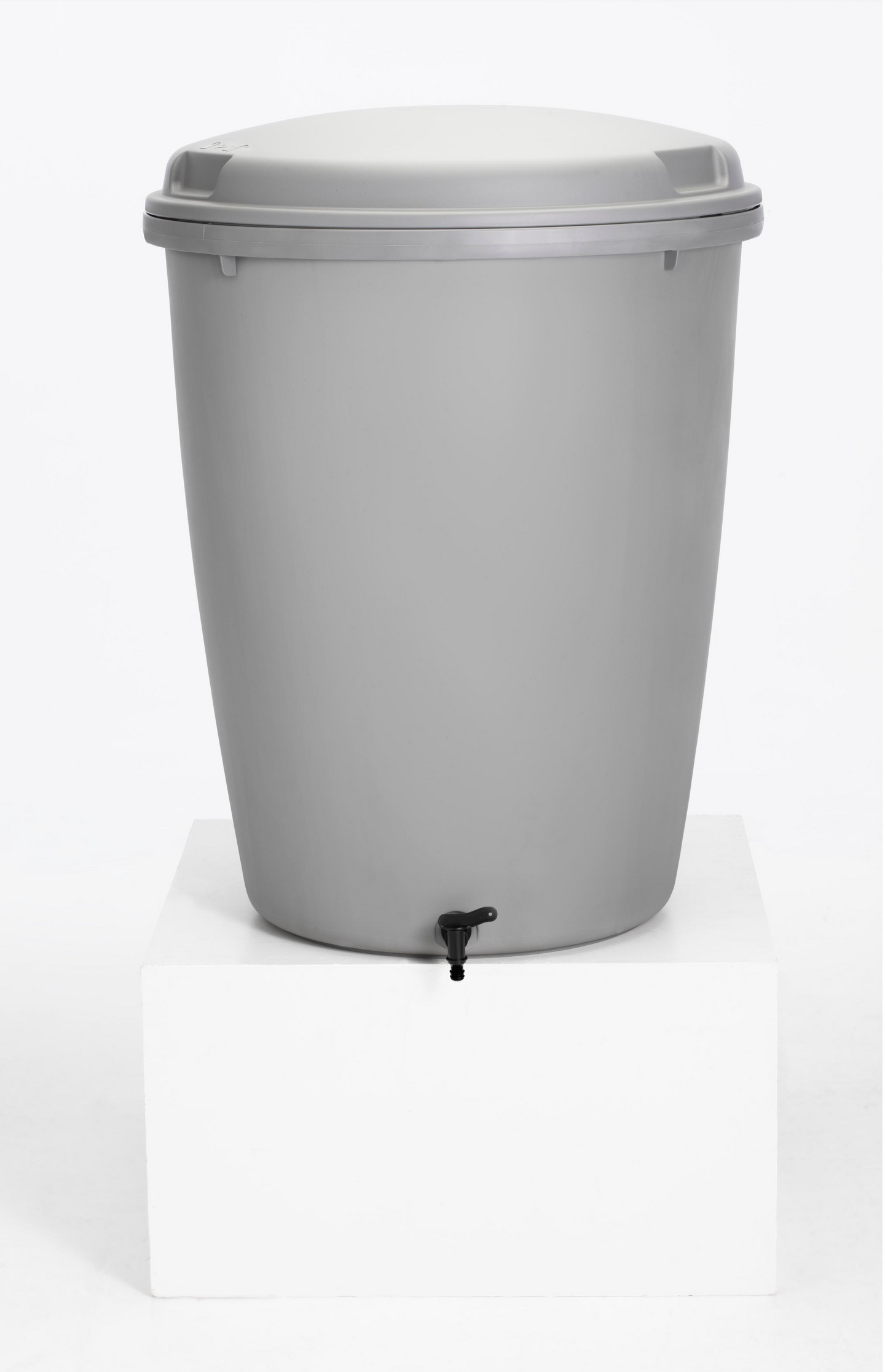 Sadevesisäiliö Kekkilä 210 L