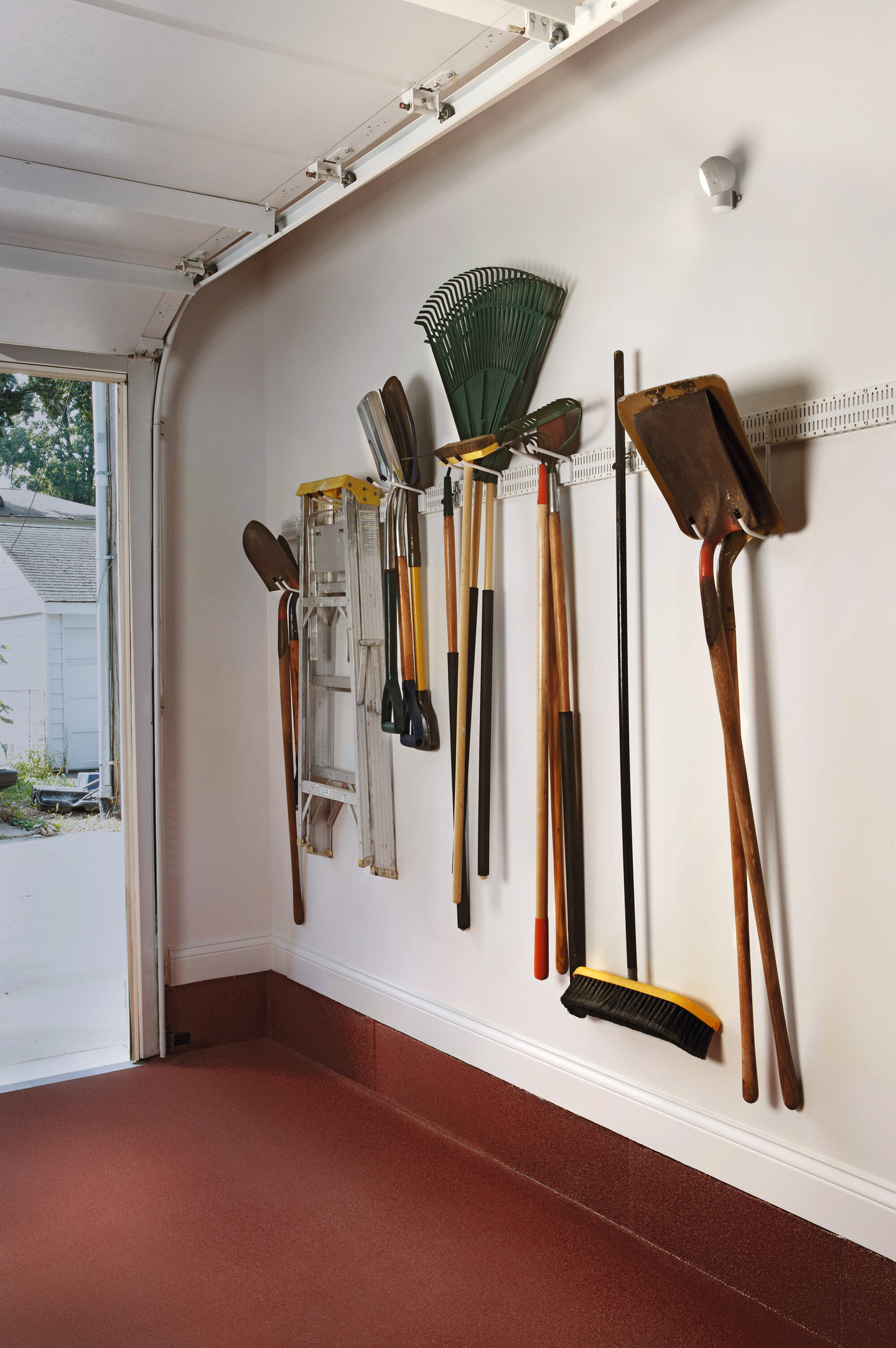 Liiketunnistinvalaisin OSRAM Spylux valkoinen 17lm 3000K IP43 3xAAA