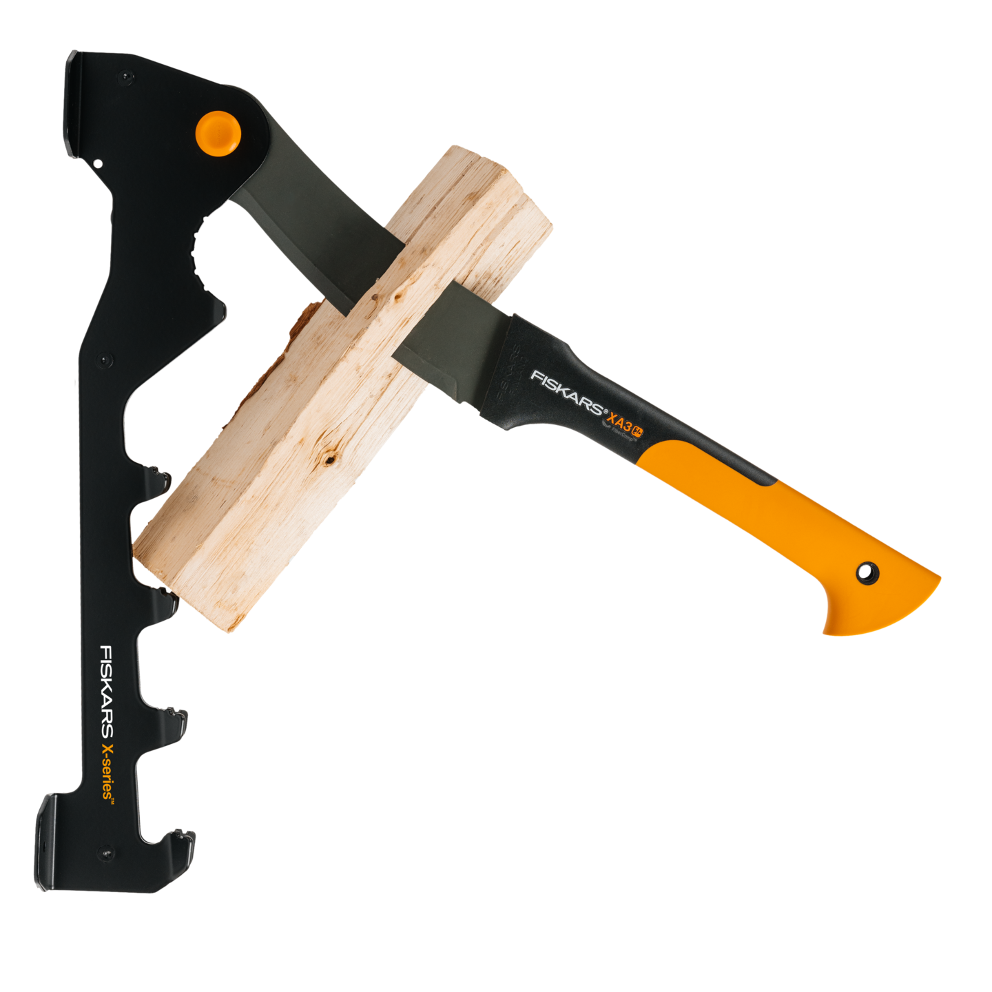 Sytykkeenhalkaisija Fiskars X-Series sytykkeenhalkaisija seinään