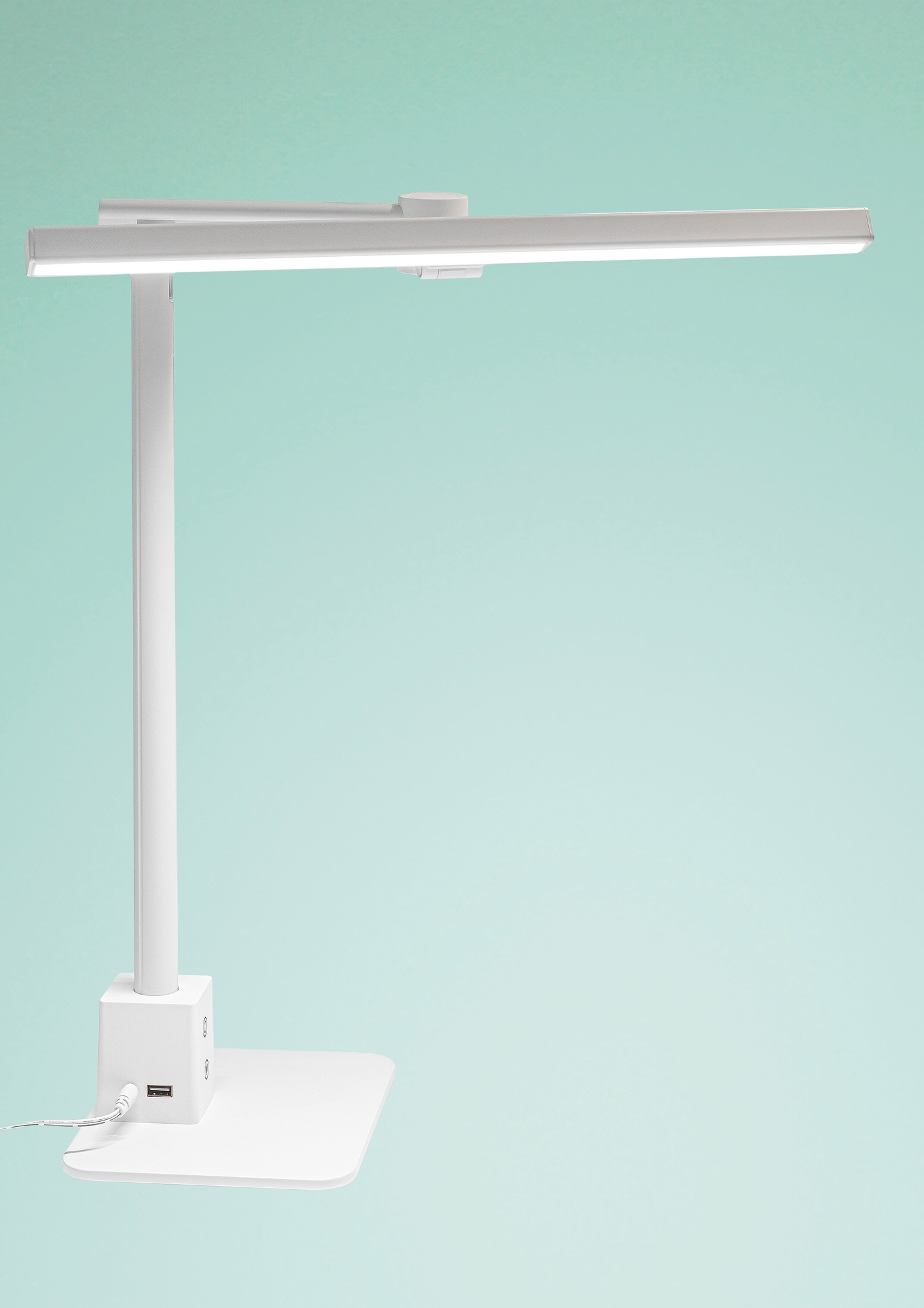 Työpöytävalaisin Airam Trina 45 600lm valkoinen