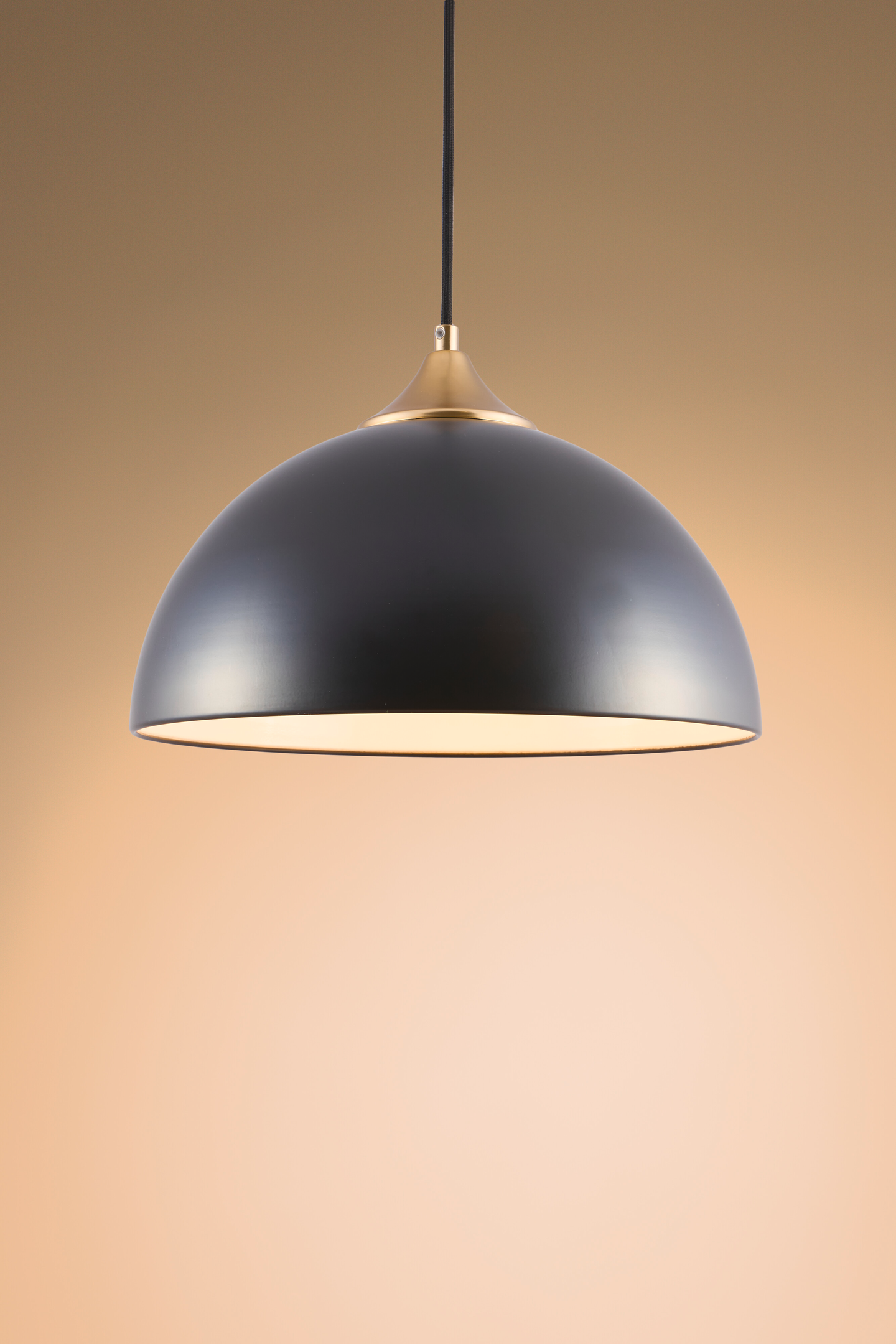 Riippuvalaisin Airam Eleda 350 E27 matta musta