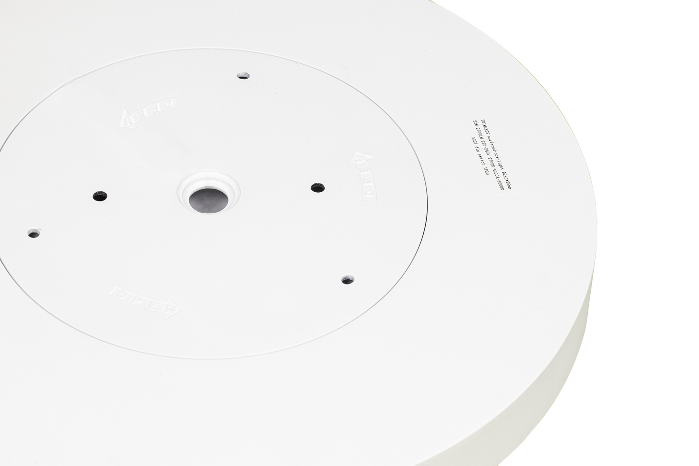 Plafondi Airam Aias 225 17W 2000lm IP20 CCT