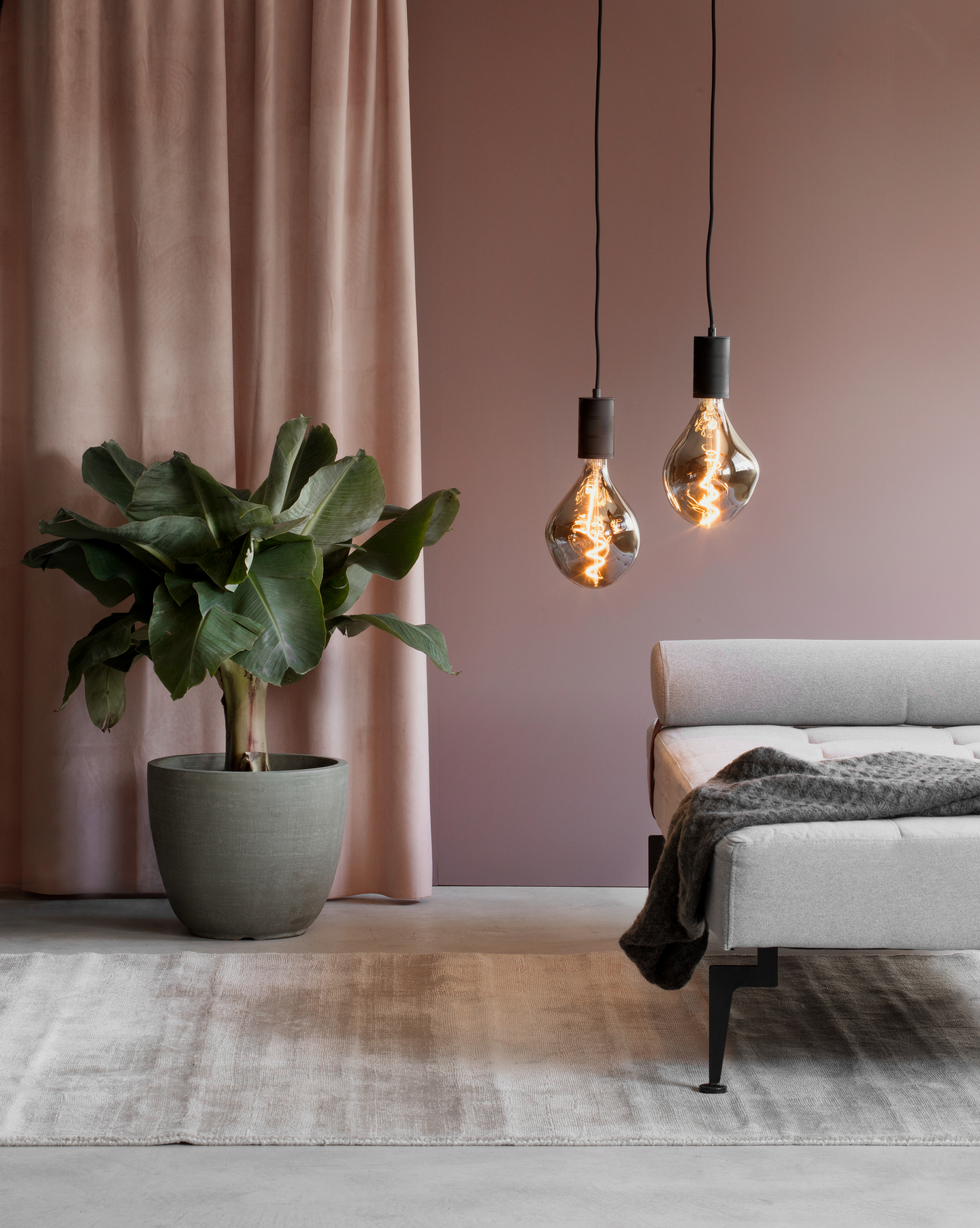 Led-lamppu Calex Evo Titaani XXL PS165 6W E27 130lm 1800K himmennettävä