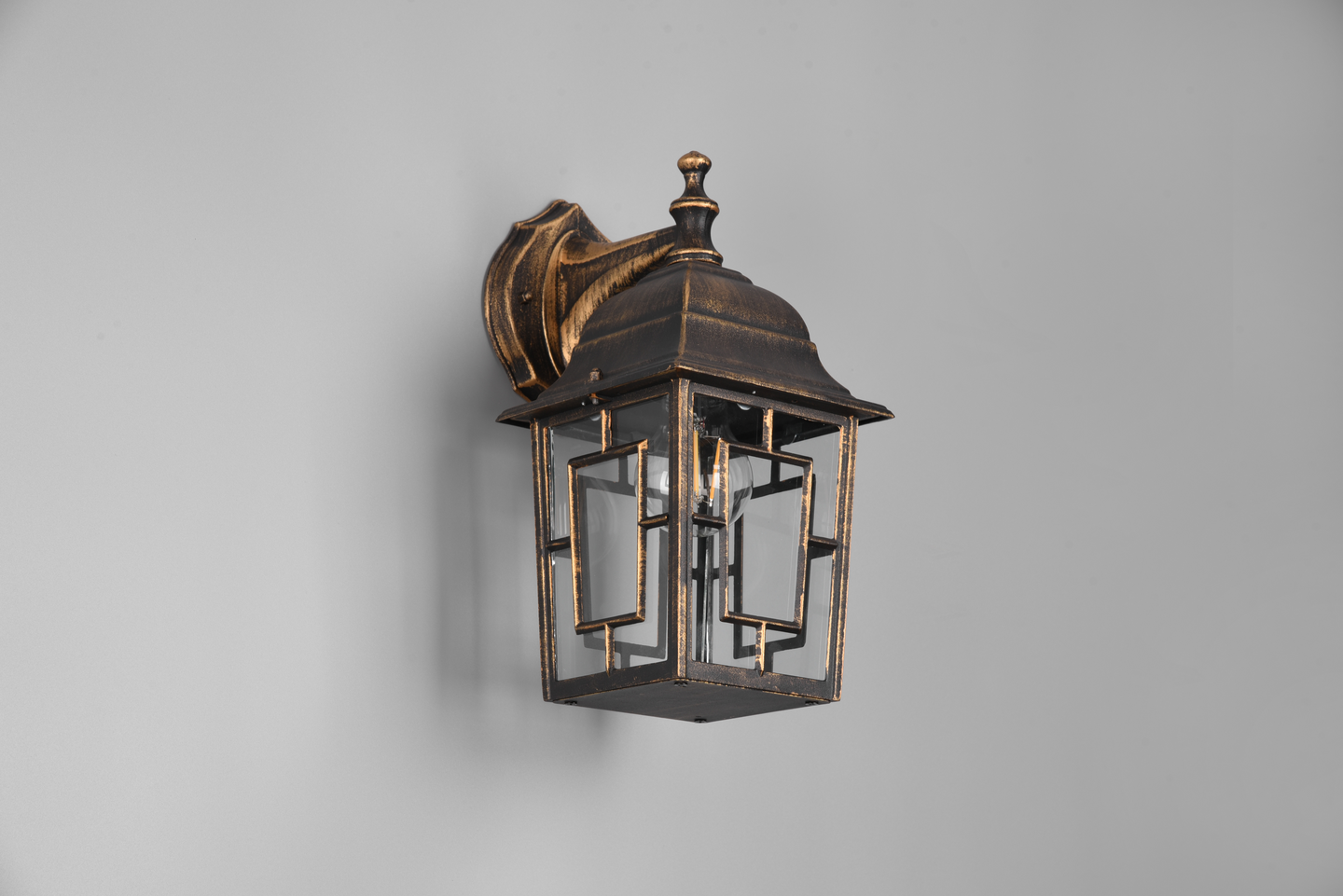 Ulkoseinävalaisin TRIO Volturno E27 antiikkirustiikki lyhty alaspäin