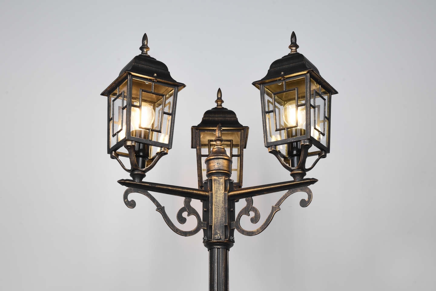 Ulkopylväsvalaisin TRIO Volturno E27 3-osainen 200cm antiikkirustiikki