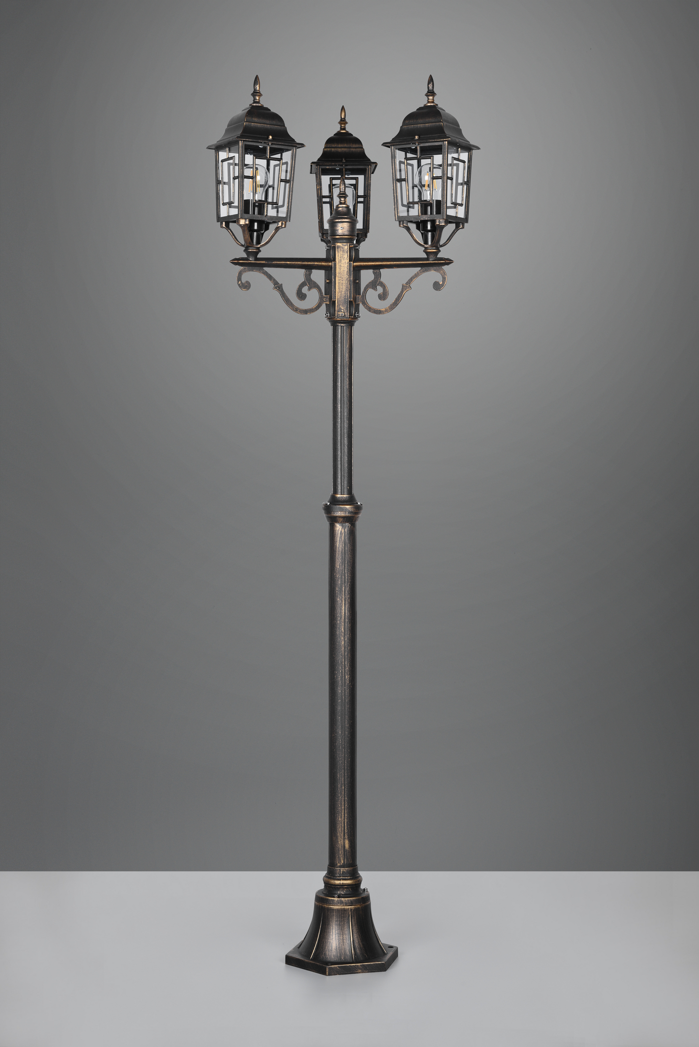 Ulkopylväsvalaisin TRIO Volturno E27 3-osainen 200cm antiikkirustiikki