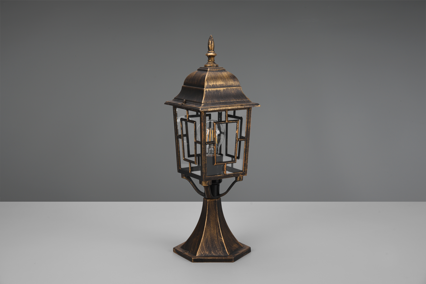 Ulkopylväsvalaisin TRIO Volturno E27 1-osainen 47cm antiikkirustiikki