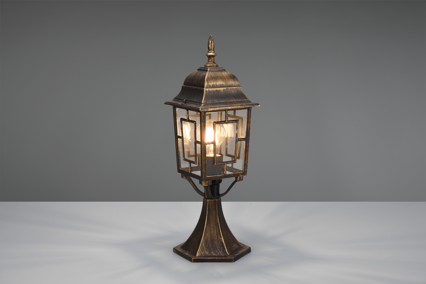 Ulkopylväsvalaisin TRIO Volturno E27 1-osainen 47cm antiikkirustiikki