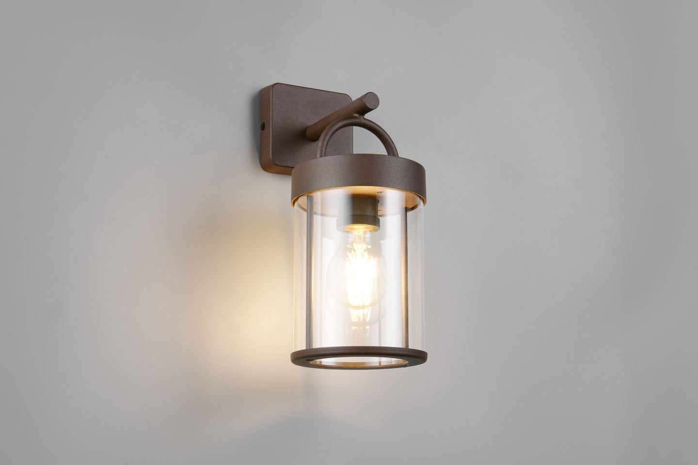 Ulkoseinävalaisin TRIO Almeria E27 rustiikki