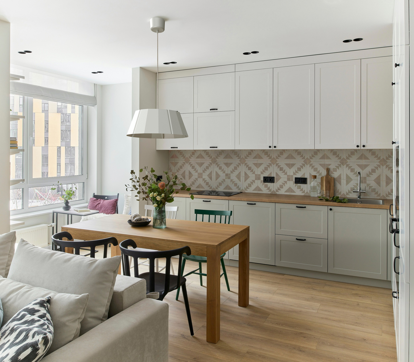 Riippuvalaisin Airam Laune 560 E27 valkoinen