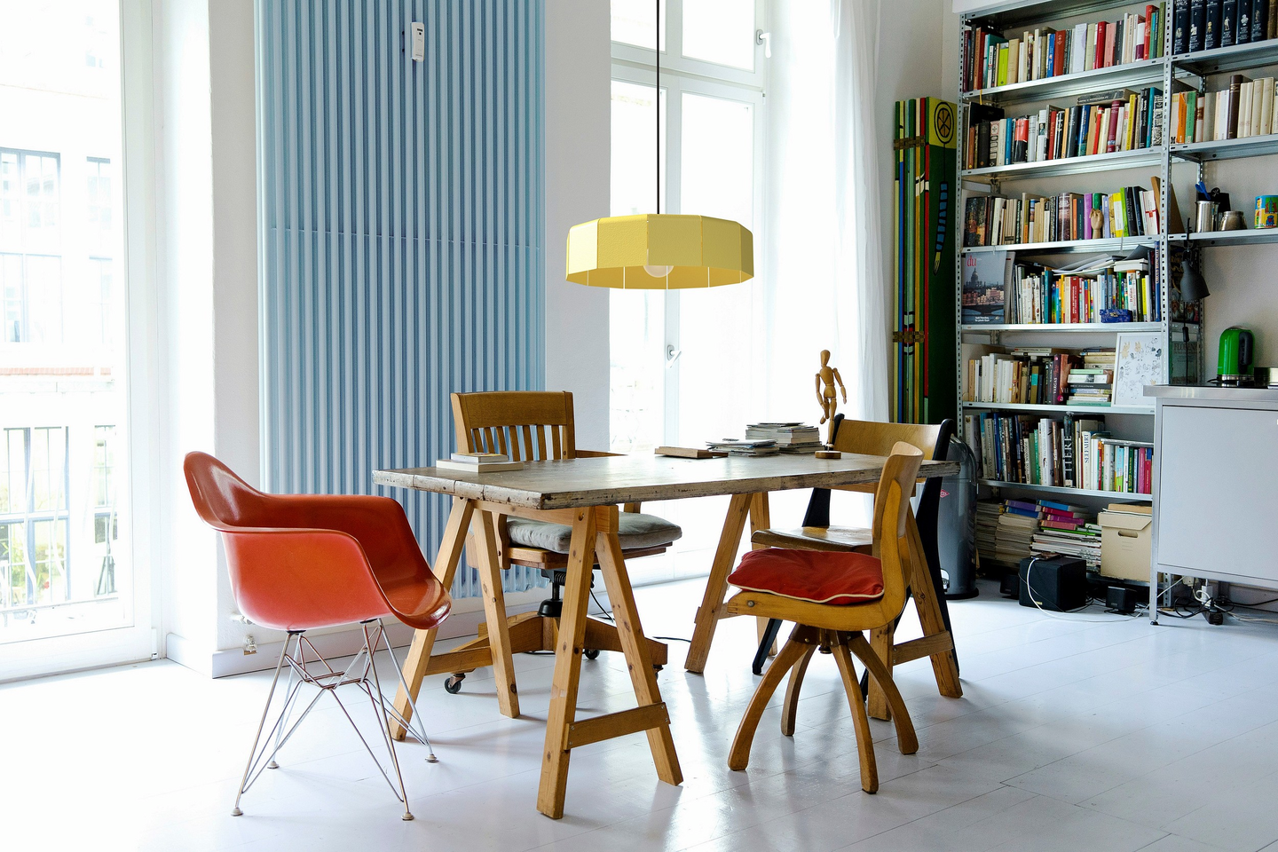 Riippuvalaisin Airam Karisto 560 E27 vaniljankeltainen