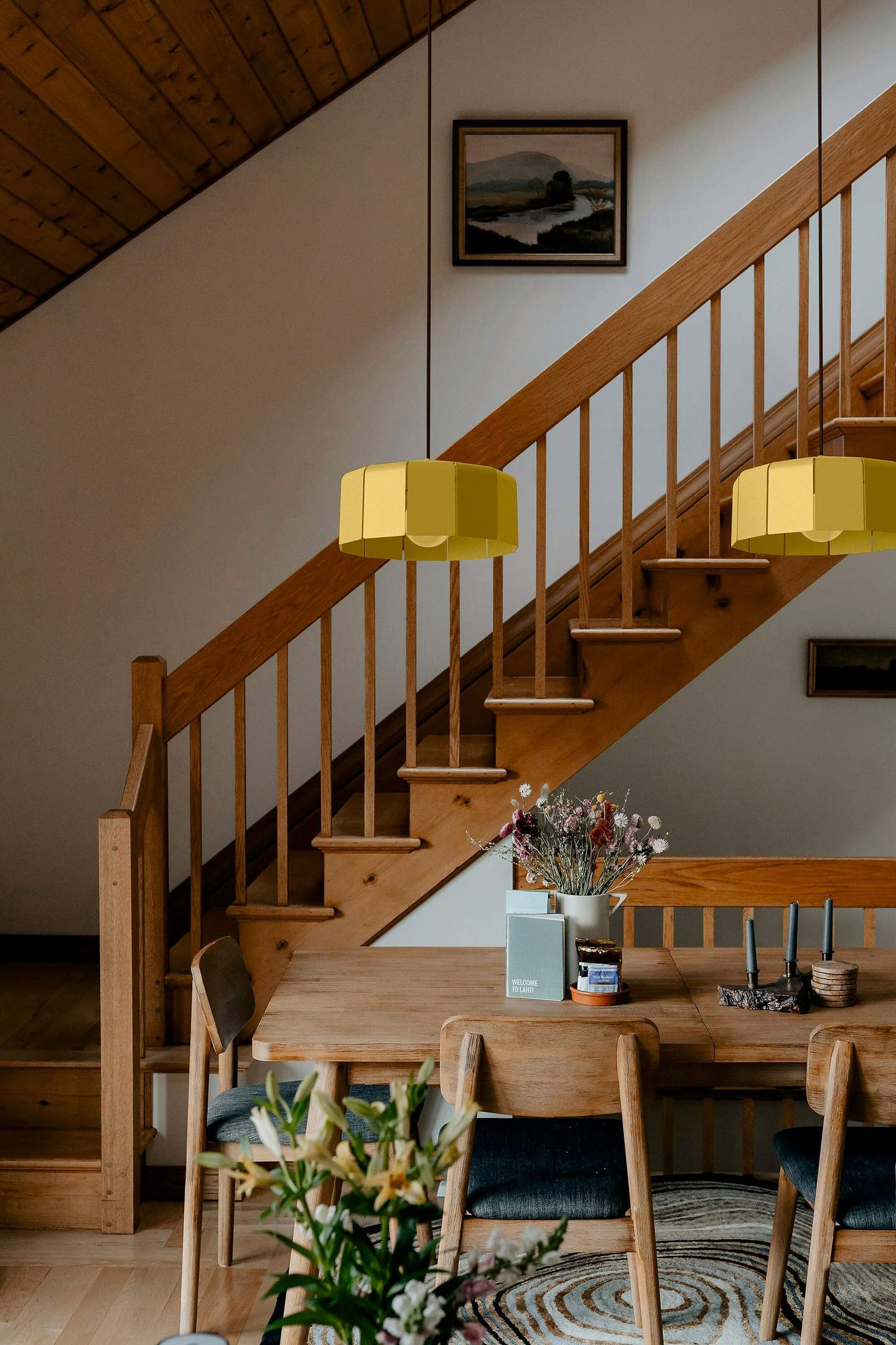 Riippuvalaisin Airam Karisto 350 E27 vaniljankeltainen