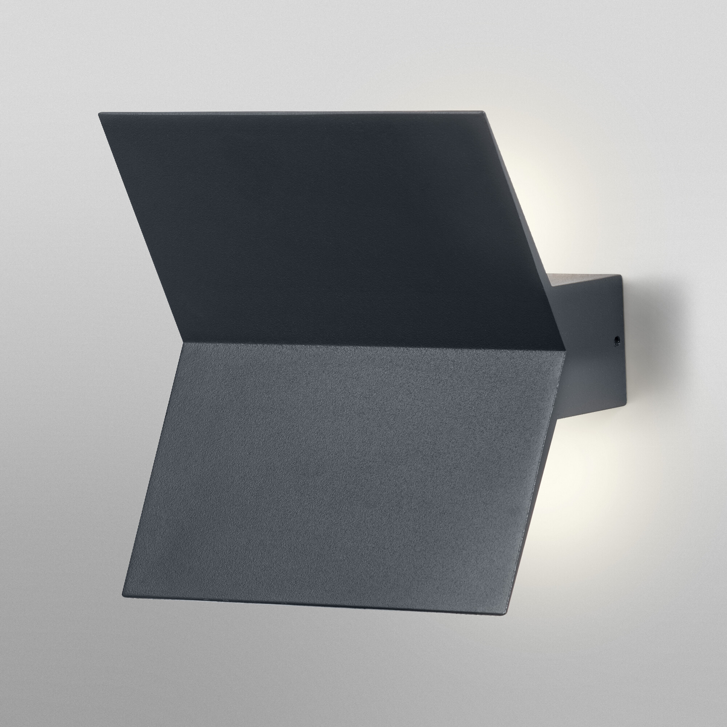 Led-seinävalaisin OSRAM Endura Style Bat 3000K 580lm IP44 tumman harmaa