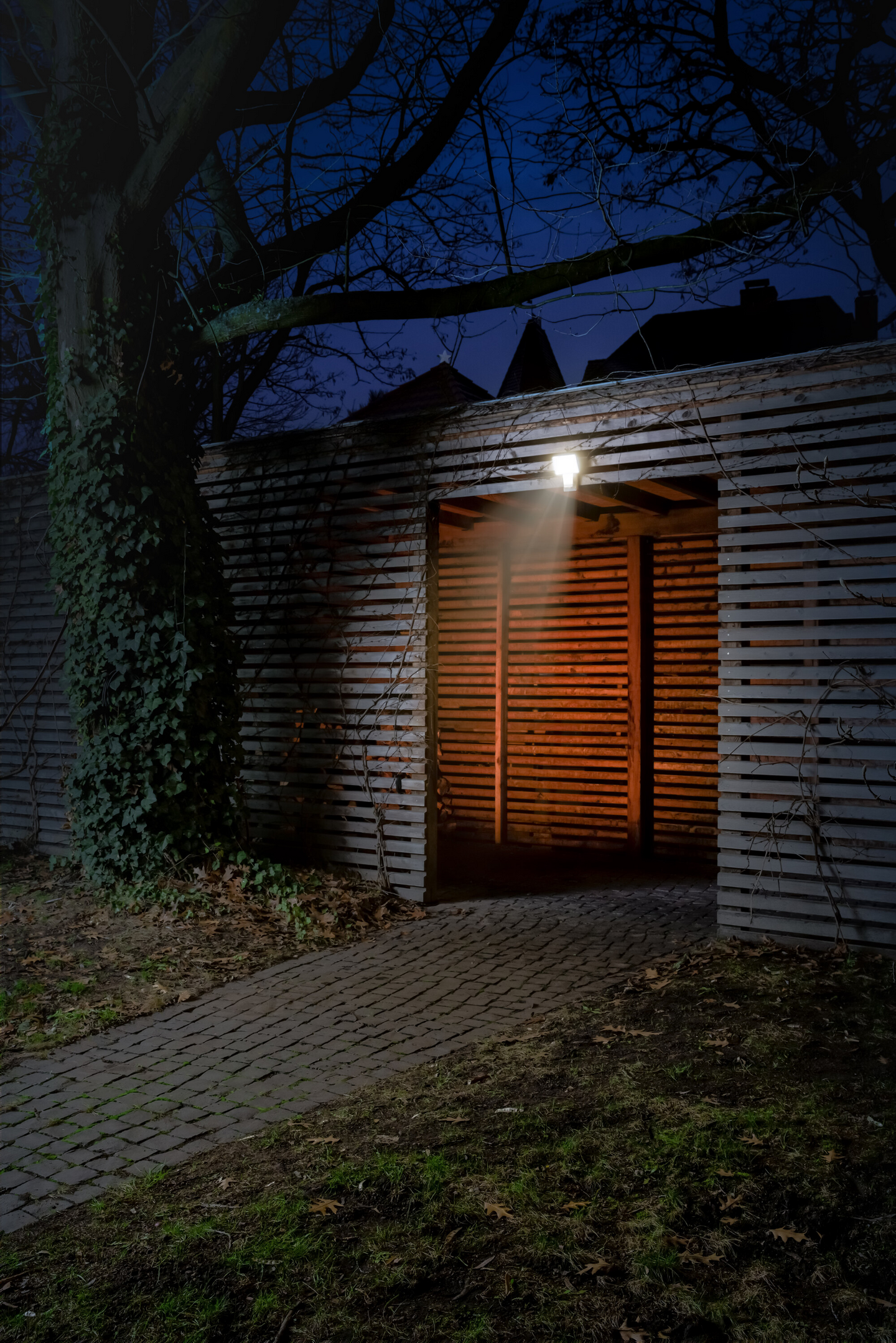 Led-valonheitin OSRAM Endura Pro Flood 15W 4000K 1500lm valkoinen tunnistimella