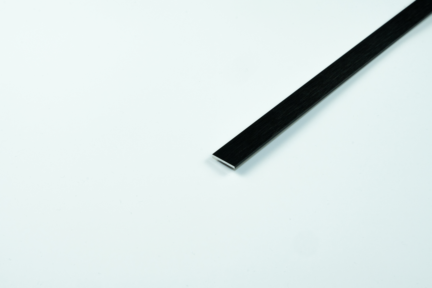 Hobby-lattalista 20x2mm Carbon Black 1000mm