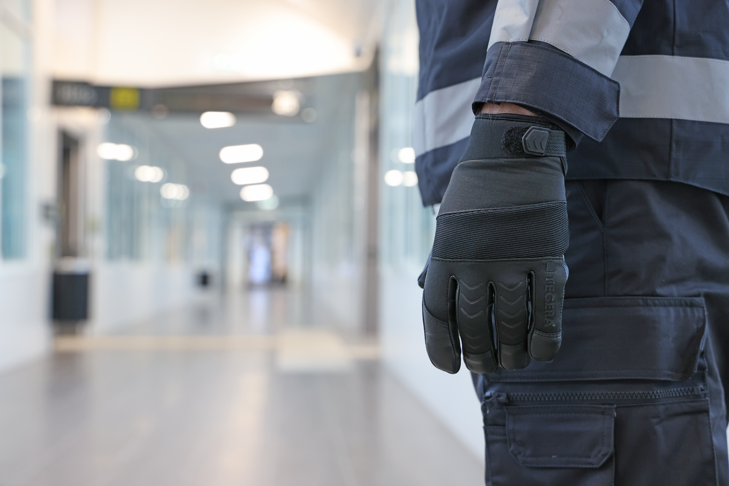 Pistosuojakäsineet Tegera Uniform 9078 koko 8